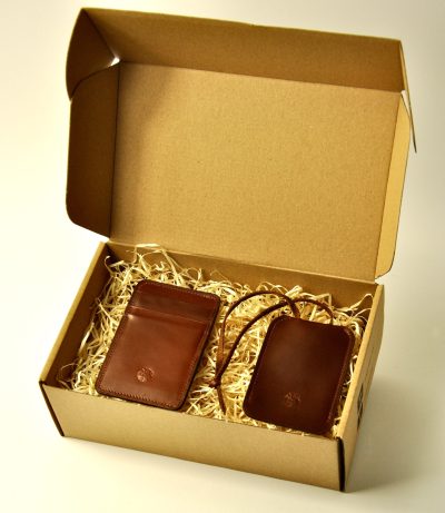 skórzany zestaw zigner portfel na karty i etui na klucze whiskey brown pudełko